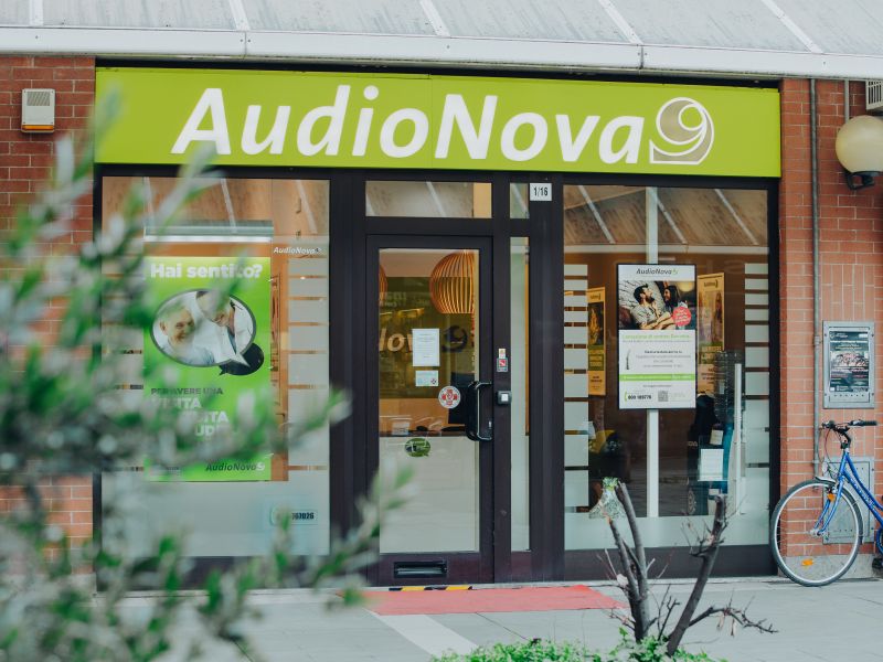 Technoretail - Voodoo firma per AudioNova le campagne di local performance marketing 